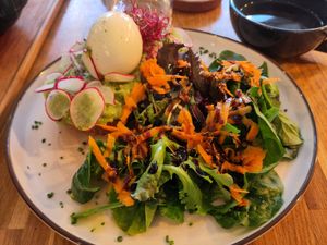 Avocado Toast with Green Salad (dont mind the Egg) at Cavoua Coffee Spot in Saint-malo