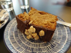 Chocolate + hazelnut cake at Dale Café  in Madrid
