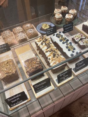  at Dale Café  in Madrid