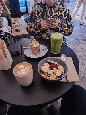  at Dale Café  in Madrid