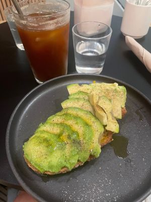  at Dale Café  in Madrid