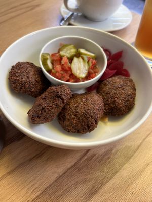   at Dün Moda in Istanbul