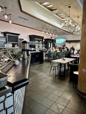 Restaurant Bar  at Toast in Brea