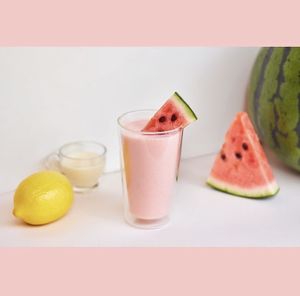 Smoothies are made with soy milk and soy yogurt   at Verde - ヴェルデ in Tokyo