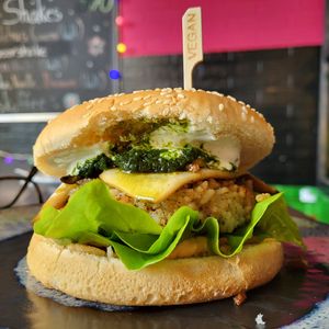 Spicy Mushroom 🍄 Burger at Savory in Frankfurt