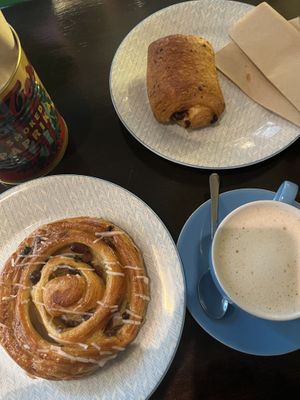 Pan au raisin and pan au choc   at 123V Bakery in London