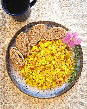 Vegan scrambled eggs at Ganga Bistro in Rio De Janeiro