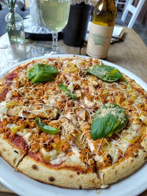 Wochenpizza 32cm at NOAH in Mainz