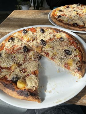 Pizza of the week: pineapple and olives  at NOAH in Mainz