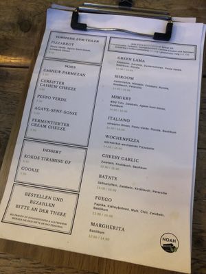 Pizzas  #Veganuary at NOAH in Mainz