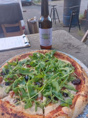 Pizza Italiano und der Kombucha at NOAH in Mainz