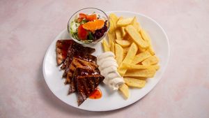 Tofu and Steakhouse fries  at Lekker 61 in Oulu