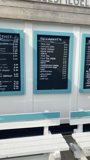 Drinks  at Strandpavillon De Zeespiegel in Noordwijk