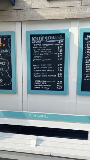 Drinks  at Strandpavillon De Zeespiegel in Noordwijk