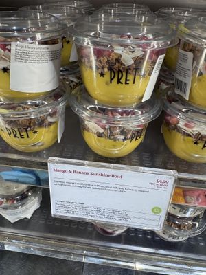 One of the two vegan options   at EDI - Prêt A Manger in Edinburgh