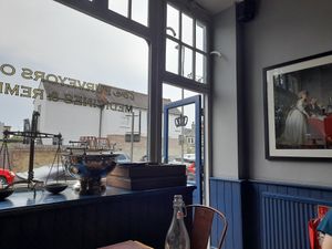 Interior at The Queen's Head in Kingston Upon Thames