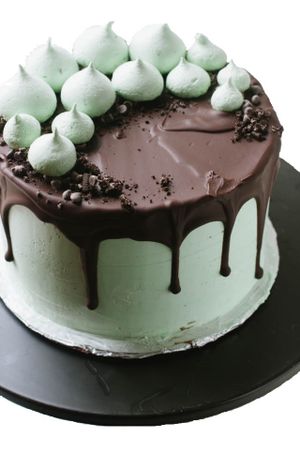 Chocolate & Mint Cake
nuts&coconut&carob base, rich cashew&mint cream, crispy carob chocolate; gluten free, no preservatives, all fresh&bio at Copacul Vietii in Sibiu