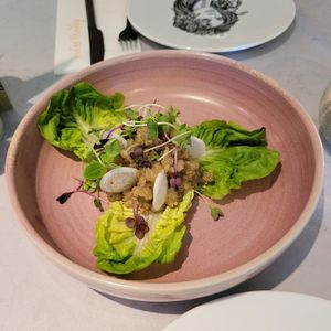 Aubergine caviaar (deze viel iets tegen, weinig smaak) at Miss Maddy in Delft