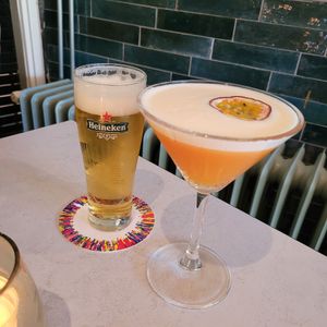 Miss Pornstar en tapbier at Miss Maddy in Delft