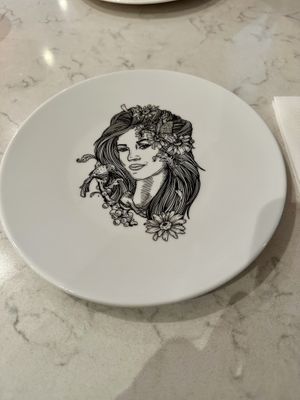Plates with matching design  at Miss Maddy in Delft