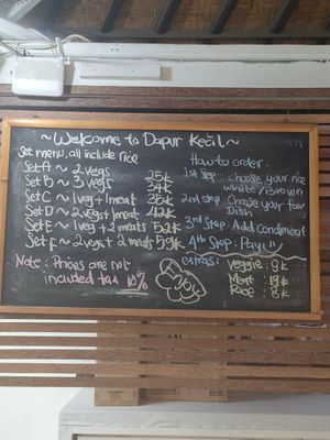 Main course menu at Dapur Kecil Lembongan in Lembongan