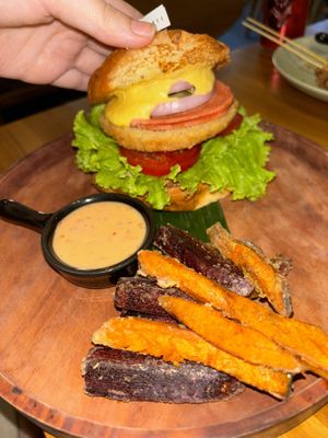 Saucetree Burger with sweet potatoes fries   at Sauce Tree Sanur: Plant Based Cafe in Sanur