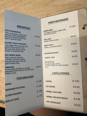 Breakfast and drinks menu  at Red's Leaf Café in Metuchen