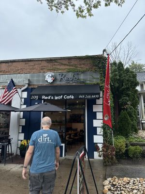   at Red's Leaf Café in Metuchen