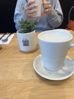   at Red's Leaf Café in Metuchen