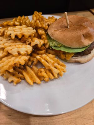  at Red's Leaf Café in Metuchen