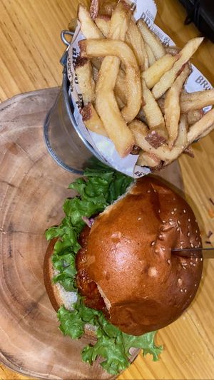 “Hot chicken” sandwich - sauce is 🤌🏼  at Lounge del Brujo Centro Histórico in Arequipa