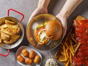 Vegan Burger Set at Yaksha Hongdae - 야차집 in Seoul