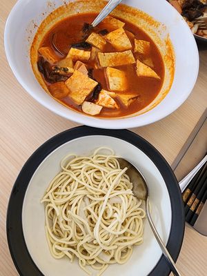 Lamien at Cavegie in Tangerang