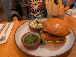 Chick+n burger at Mallow - Canary Wharf in East London