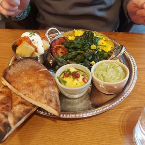 Meze brunch at Mallow - Canary Wharf in East London