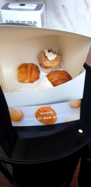 Pain au chocolate, Croffin (Muffin&Croissant&Filling), Croissant at TheDorkyFrench Vegan Bakery in Glasgow