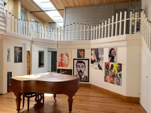 salon at Chez Ventura in Barjols