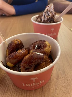 vegan dessert  at Hulala in Dusseldorf