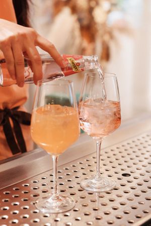 Cocktails, Spritz, Wein, Bier und hausgemachte Limonaden im Hulala at Hulala in Dusseldorf