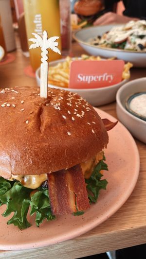 Bravocado Burger 🍔   at Hulala in Dusseldorf