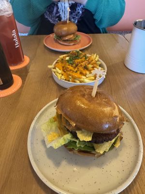 Chili Cheeze Burger, Loaded Fries, Free Chicken Burger  at Hulala in Dusseldorf