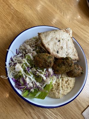 Salad bowl  at Zeek's  in Christchurch
