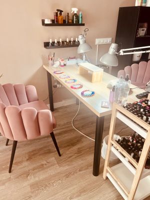  at Veronica Luna in Coslada