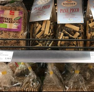crackers / crisp bread at Biomarkt Vier Jahreszeiten in Erlangen