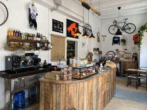 The shop 💖  at MegaRawBar in Mallorca