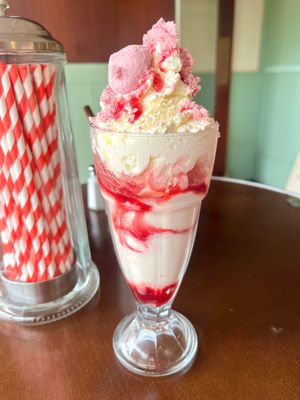  at Dimpsy's Diner in Plymouth