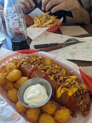 Hot dog and potatoe tots at Dimpsy's Diner in Plymouth