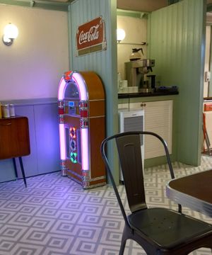  at Dimpsy's Diner in Plymouth