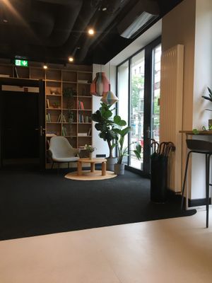 Lovely lobby area   at Plantonia Aparthotel in Krakow