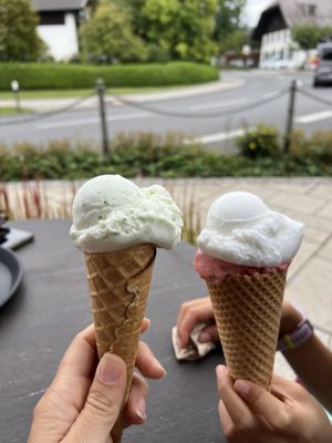 1x Limette/Basilikum und 1x Erdbeere + 1x Zitrone - SEHR lecker !!!   at EISeria Eisdiele in Chieming